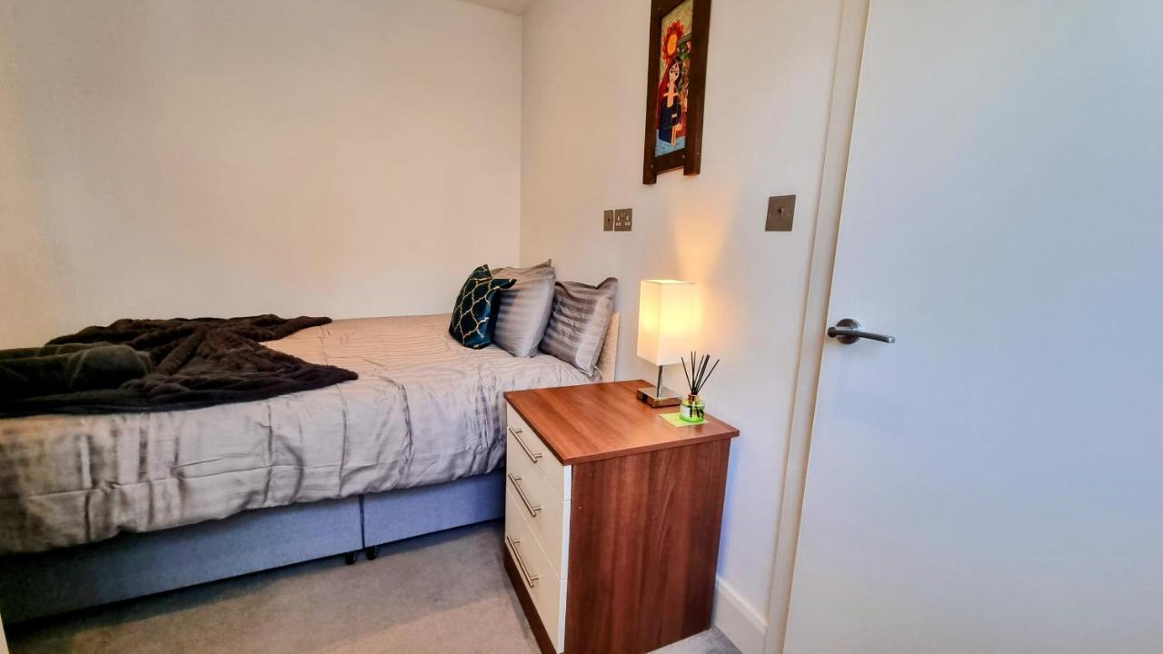 Surbiton Luxury Garden House 19ヴィラ エクステリア 写真